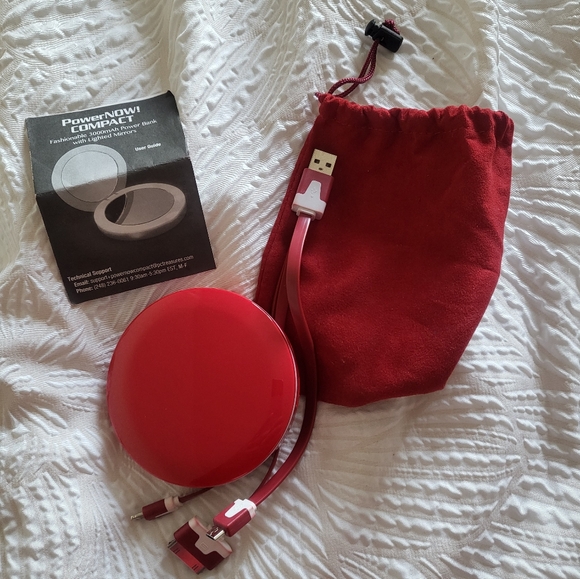 Compact Red Charging Kit - Picture 1 of 4